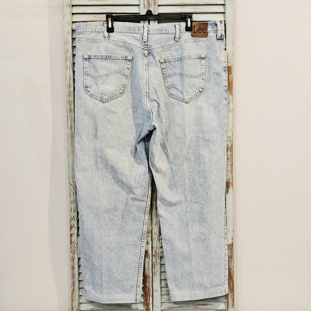 LEE RELAXED FIT JEANS Mens Size 42x30 Light Wash Rugged Casual Workwear Denim